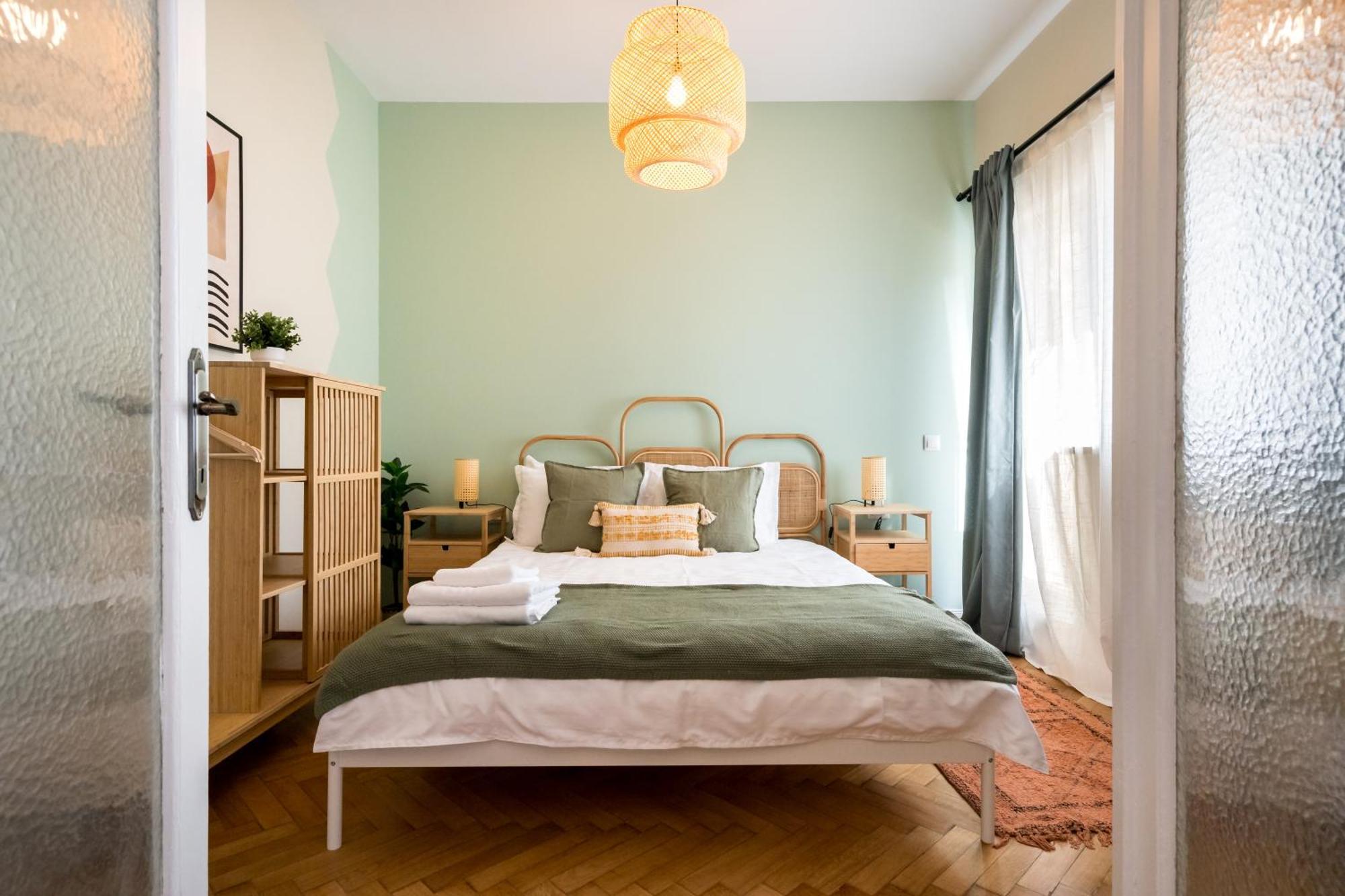 Urban Dream Studio With City Views & Comfort บูคาเรสต์ ภายนอก รูปภาพ